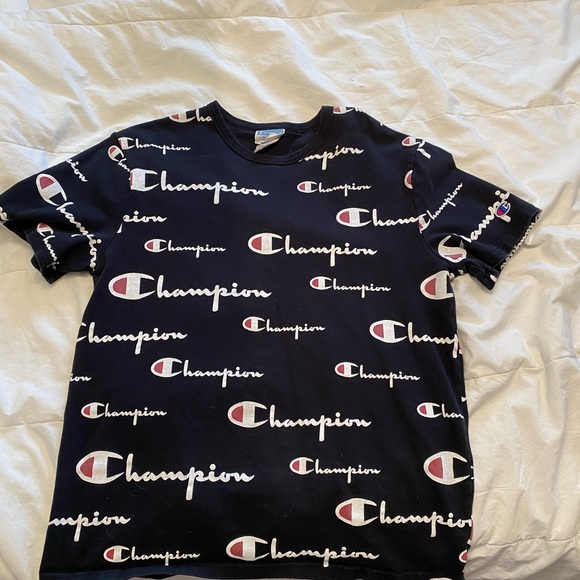 Men’s champion t-shirt - Picture 4 of 4